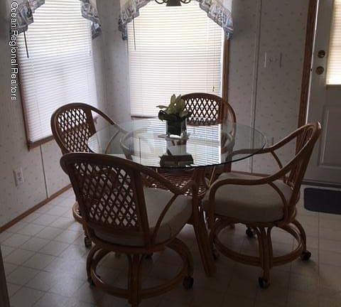 5th image of 542 Momosa Dr