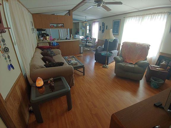 3rd image of 5431 NE 35th St Lot 208