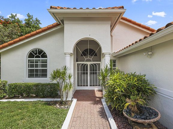 2nd image of 16536 Del Palacio Court