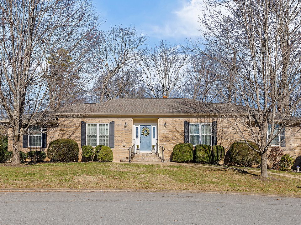 1st image of 5711 Queen Aire Ln