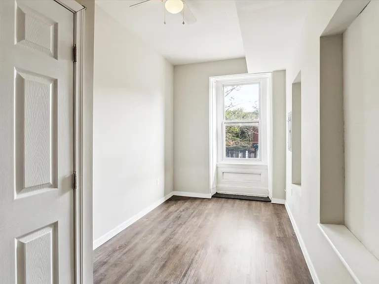 3813 Baring St #2 — Photo 11