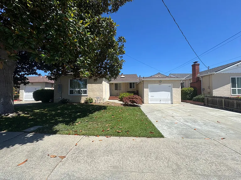 1443 Beacon Ave — Photo 1