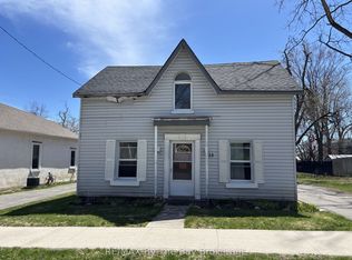 13 Henry St, Barrie, ON L4N 1C5