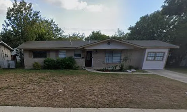 4 bed, 1516 sqft, $1,650 — Photo 1
