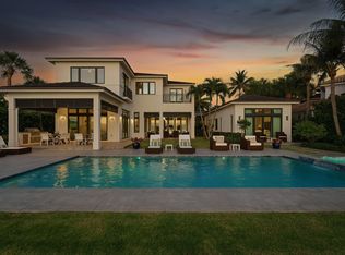 825 W Oyster Lane, Lantana, FL 33462