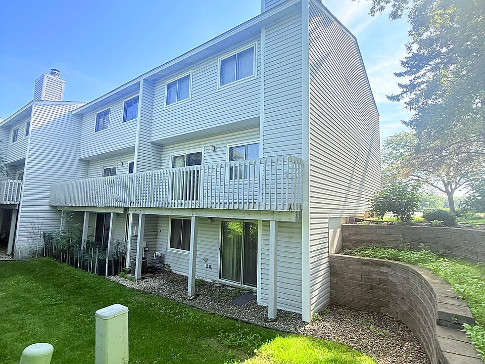 1st image of 2224 Tower Ct