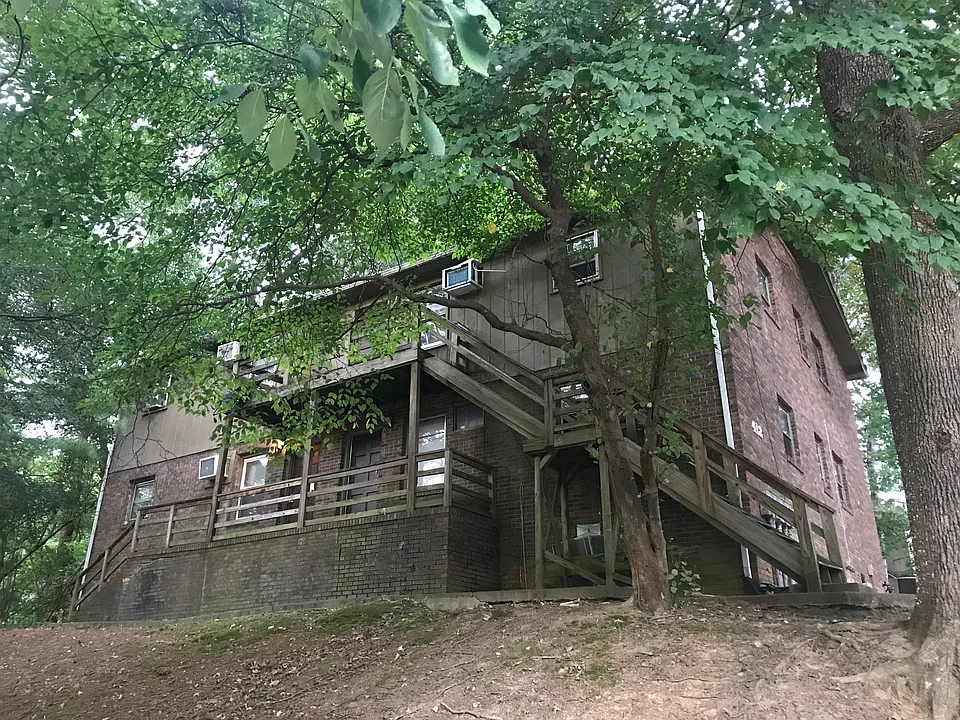 412 Old Central Rd #2