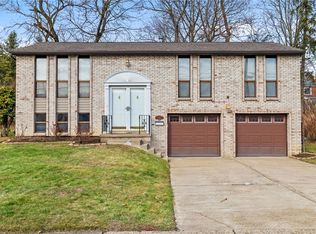 461 Willow St, Springdale, PA 15144
