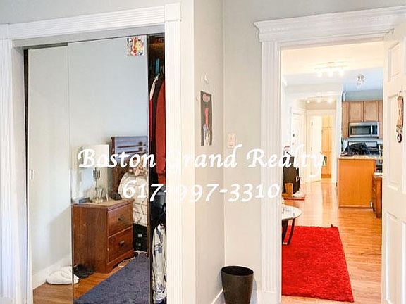 3rd image of 1109 Boylston St APT 15S
