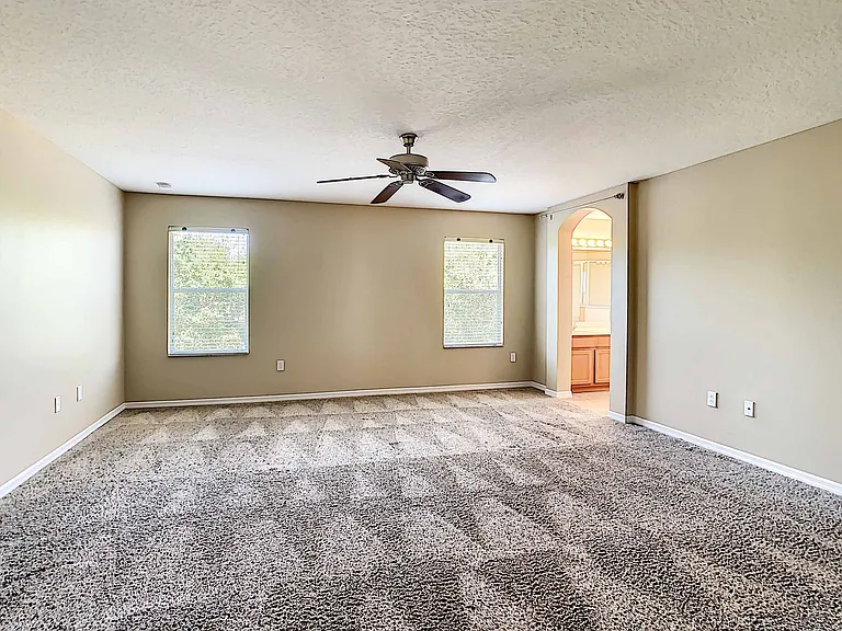 4824 River Gem Ave — Photo 16
