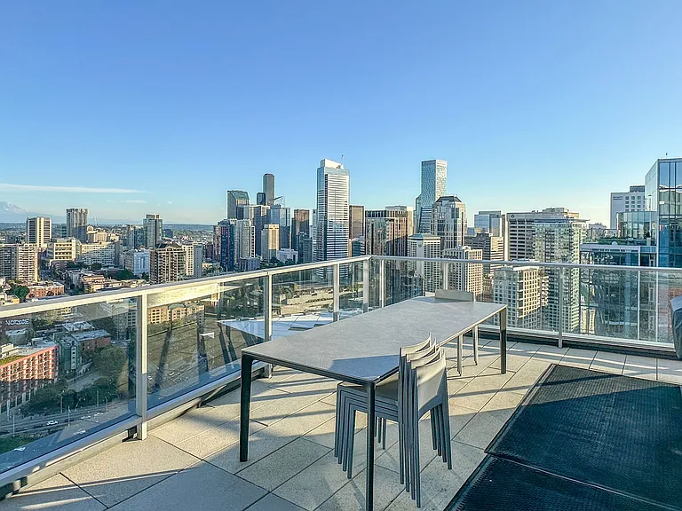 1808 Minor Ave #1409 — Photo 22