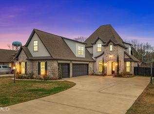 1142 Green Wood Cir, Haughton, LA 71037