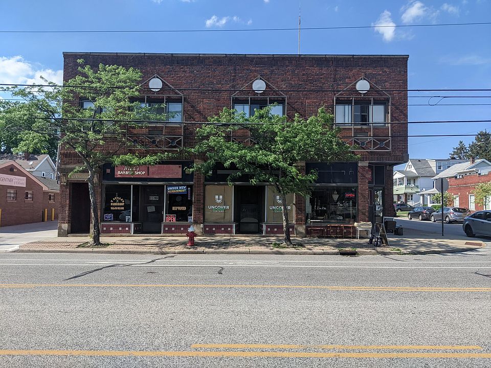 1st image of 1682 Wyandotte Ave #6