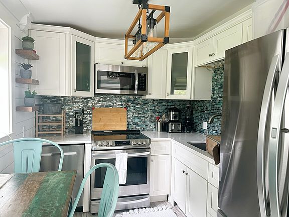 5th image of 615 15th St #1-3R