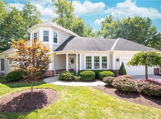 2866 Wyndgate Ct #8, Westlake, OH 44145