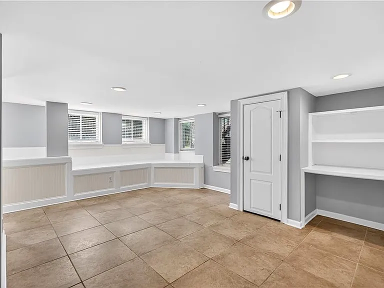 392 Collier Rd NW — Photo 39