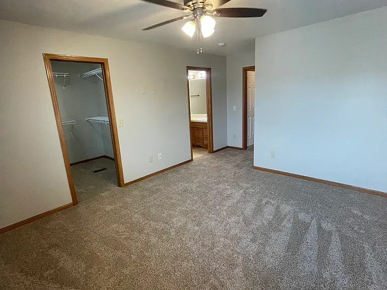 3507 McLaughlin Dr — Photo 34