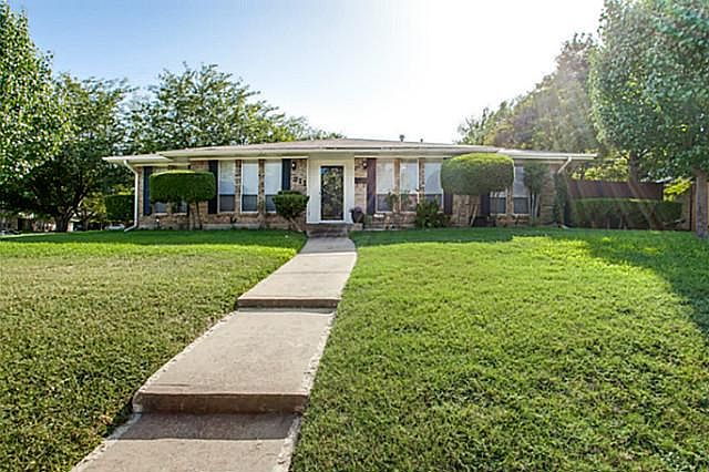 1st image of 311 Willowbrook Dr