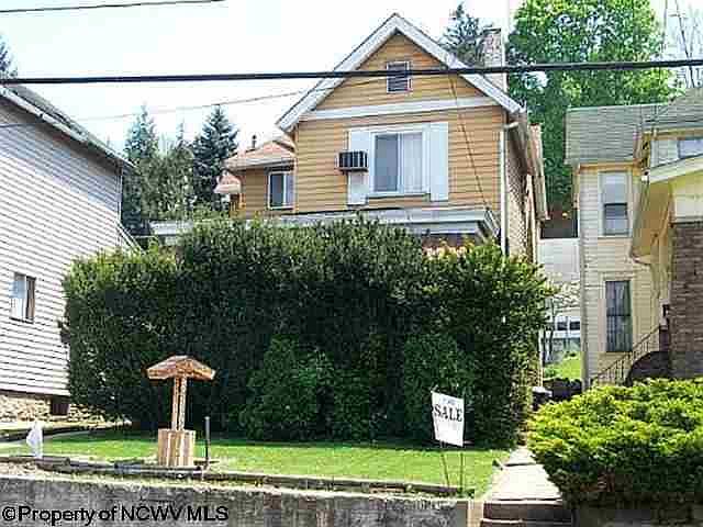 1st image of 705 Morgantown St