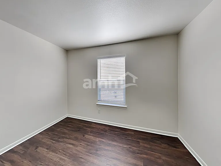 1735 Park Oak Dr — Photo 17