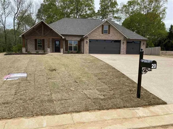 230 Nightshade Dr, Medina, TN 38355