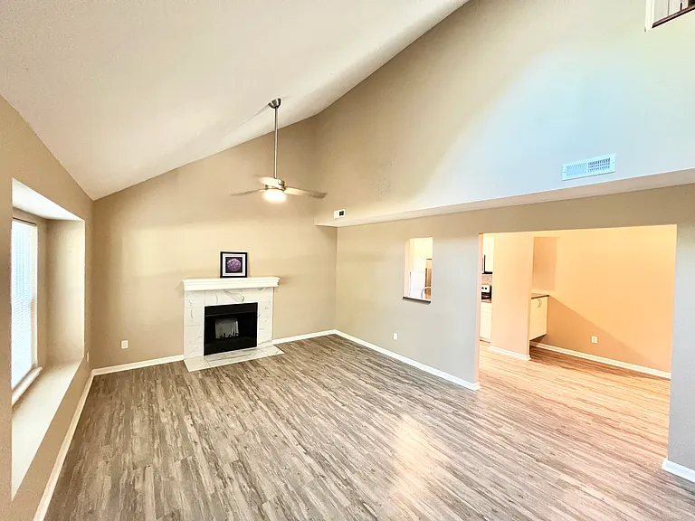 4825 W 24th St — Photo 11