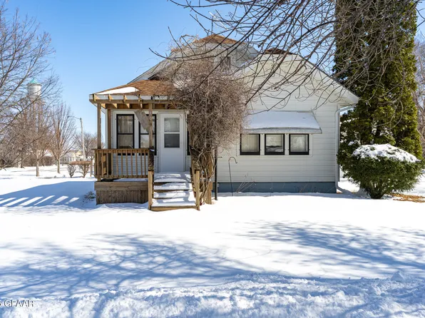 303 S Adam St, Northwood, ND 58267