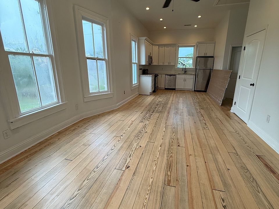 Living Room Dinning and Kitchen