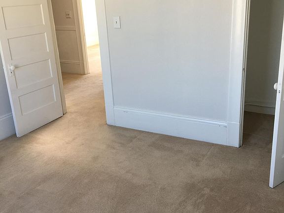 medium bedroom