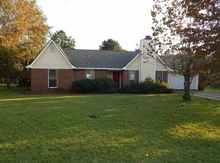 225 Bowen Dr, Warner Robins, GA 31088