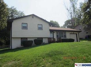1109 Oke St, Papillion, NE 68046