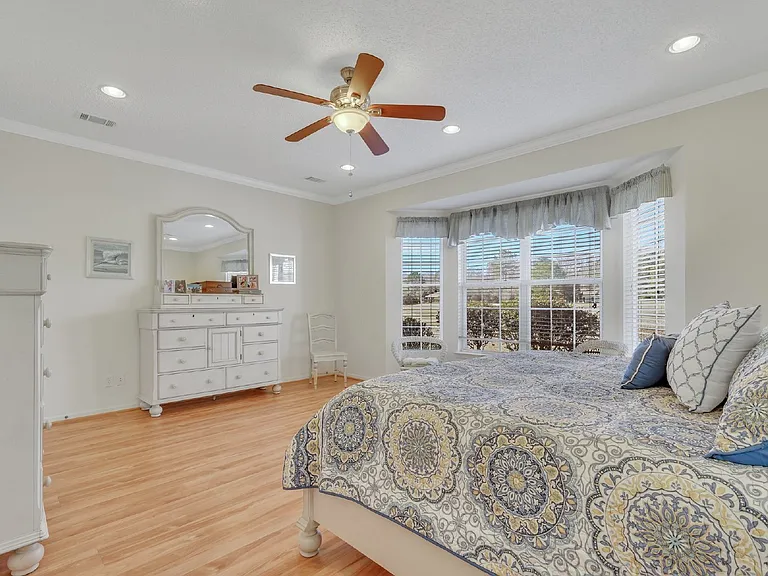49 Penny Creek Dr — Photo 37