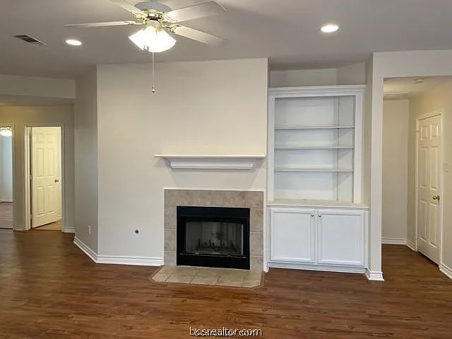 205 Landsburg Ct — Photo 6