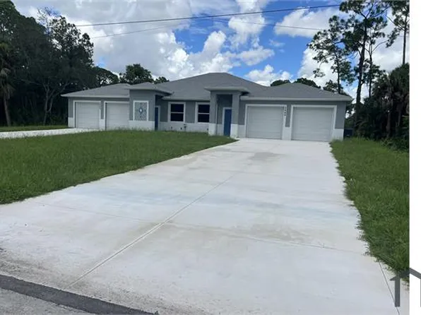3844 Kittyhawk Dr, Fort Myers, FL 33905