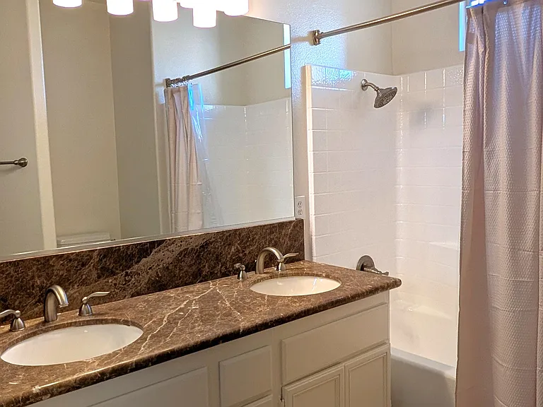 1 Halcyon Ln — Photo 12