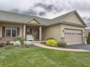 1315 Overlook Rd, Middletown, PA 17057