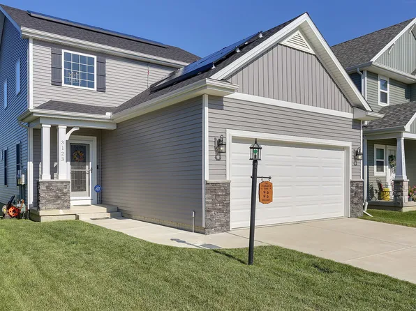 3123 Palmer Dr, Champaign, IL 61822