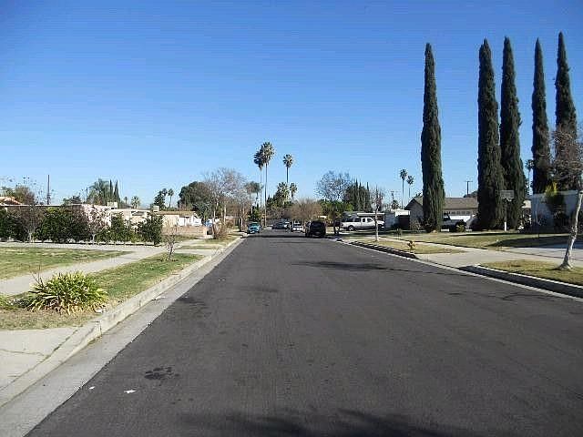 2nd image of 20669 Lemay St