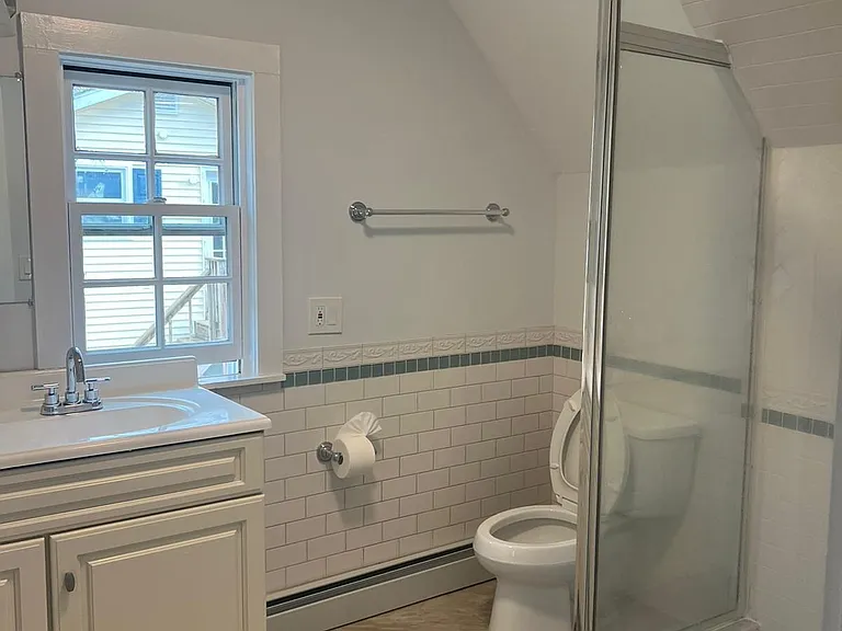 75 Manor Rd — Photo 26