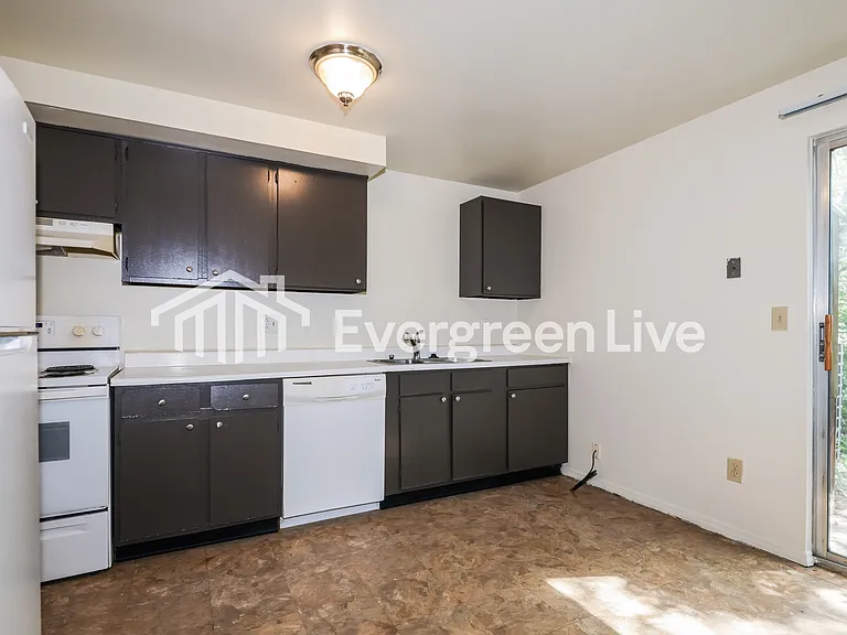 8072 Mount Everest St — Photo 8