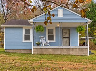 1128 Pineville Rd, Chattanooga, TN 37405