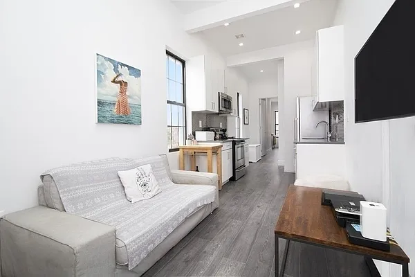 Rented by Ink Realty Services LLC | media 9