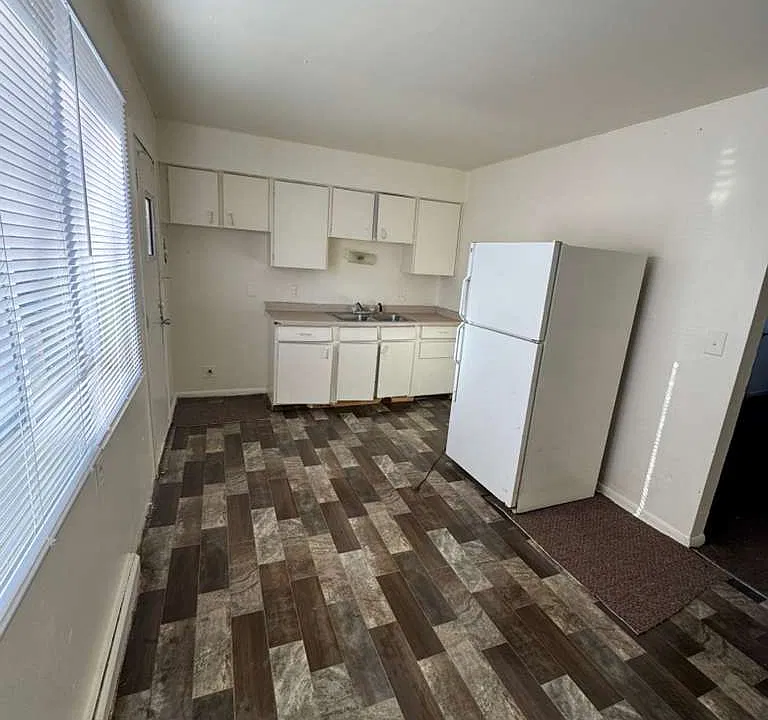 8023 W Thurston Ave #1