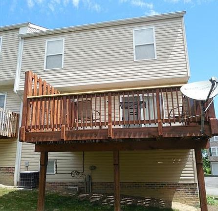 2nd image of 214 Mountain Dr