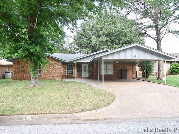 2nd image of 725 Gayle St