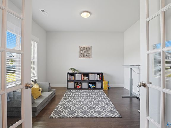 4th image of 9539 Hampton Oak Dr SE