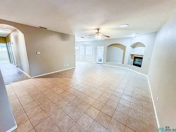 4th image of 4230 Hermosa St