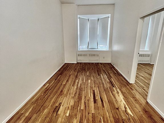 4th image of 61-20 Woodside Ave #3W