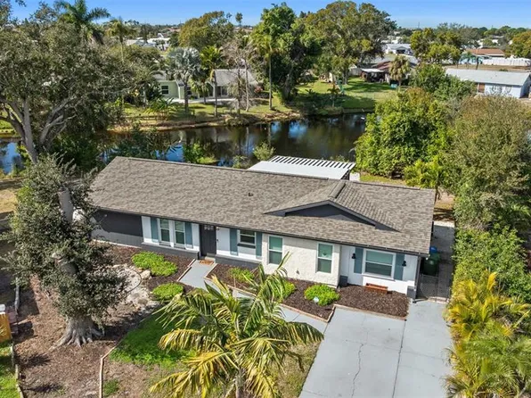 6410 38th Avenue Cir W, Bradenton, FL 34209