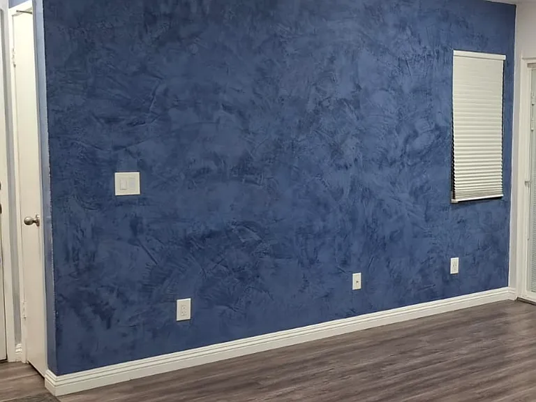 2031 Lakeridge Cir #202 — Photo 3